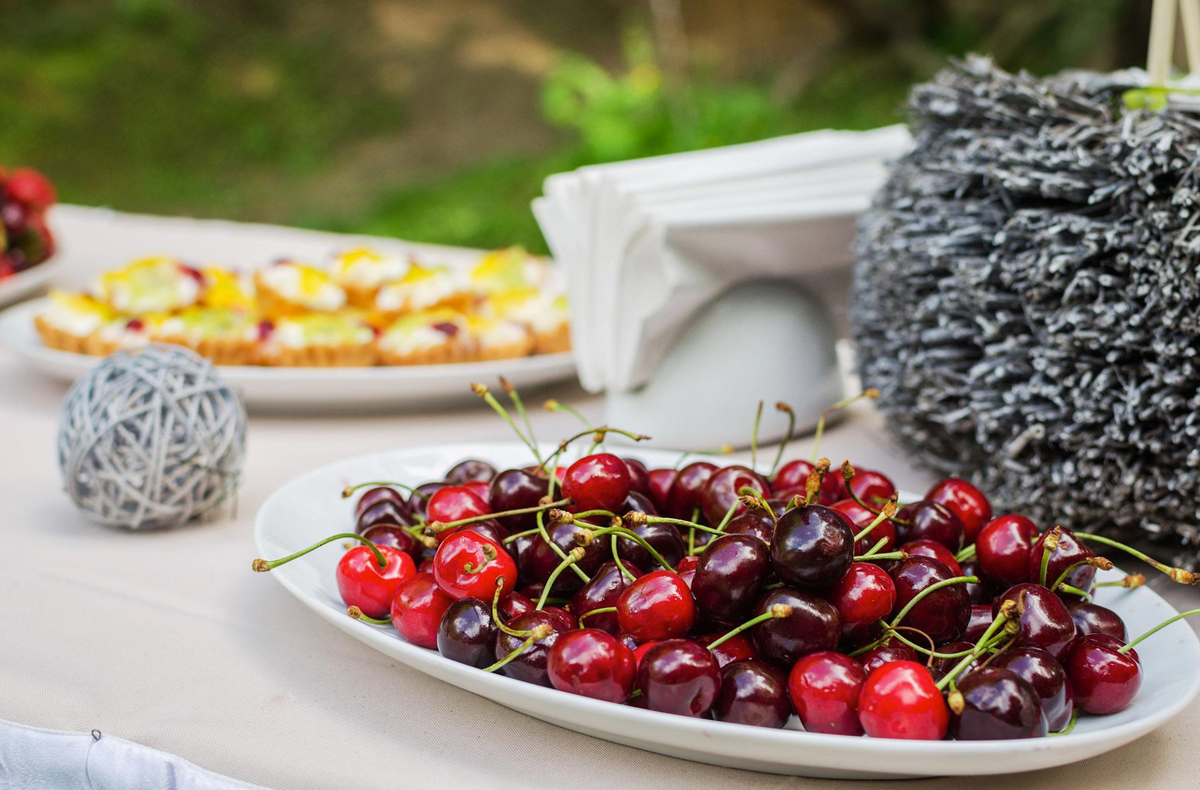 Sweet Moments of Summer